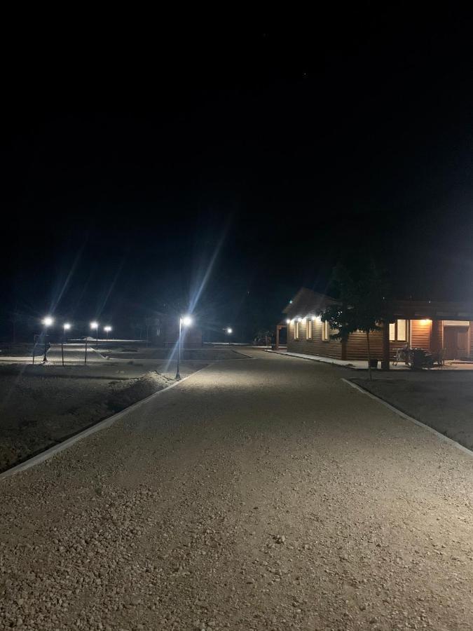 Granja Escuela Con Bungalows San Martín de la Vega Esterno foto
